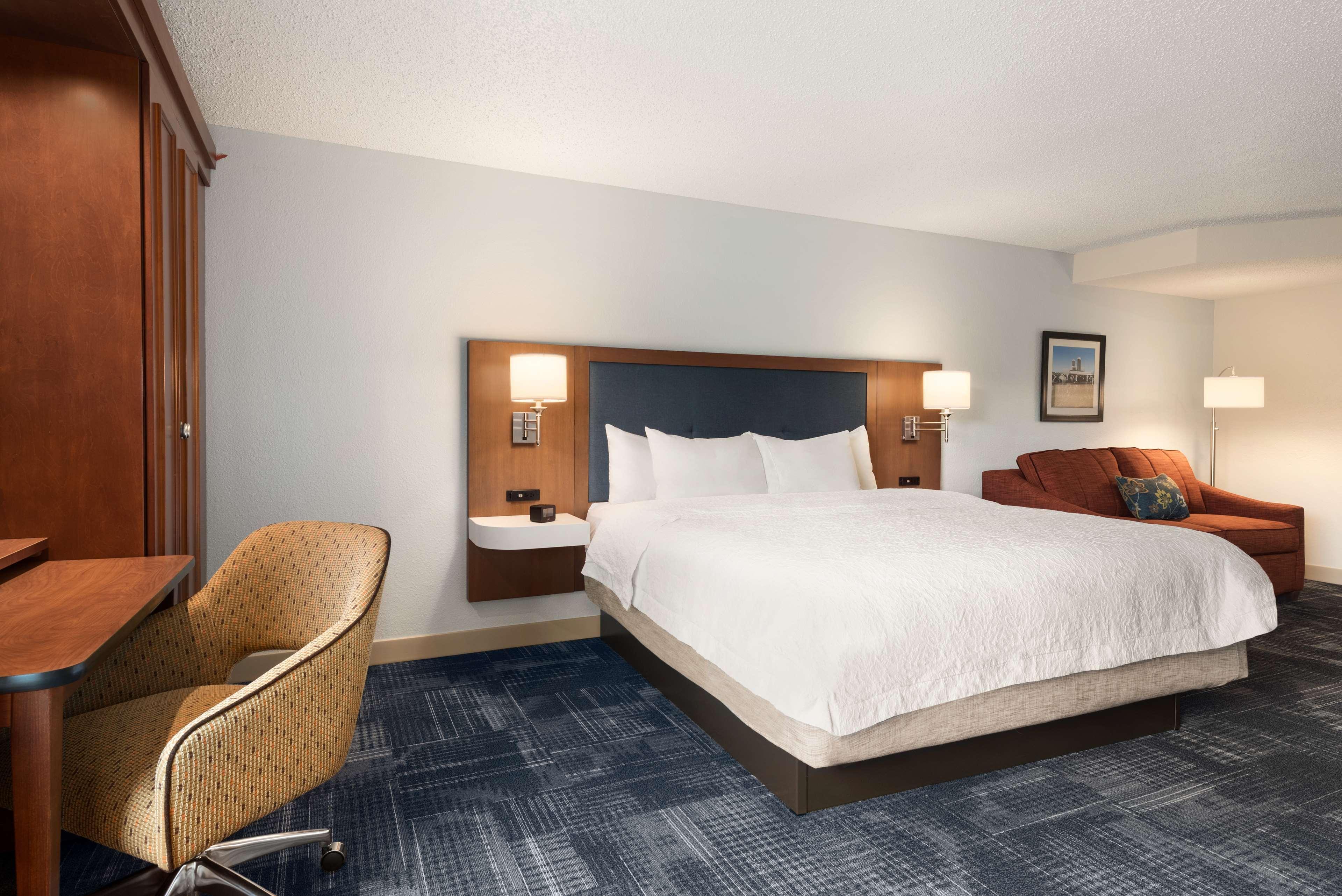 Hampton Hotel
