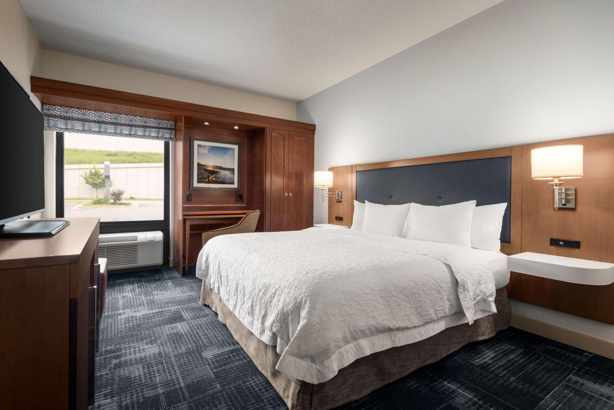 Hotel Hampton